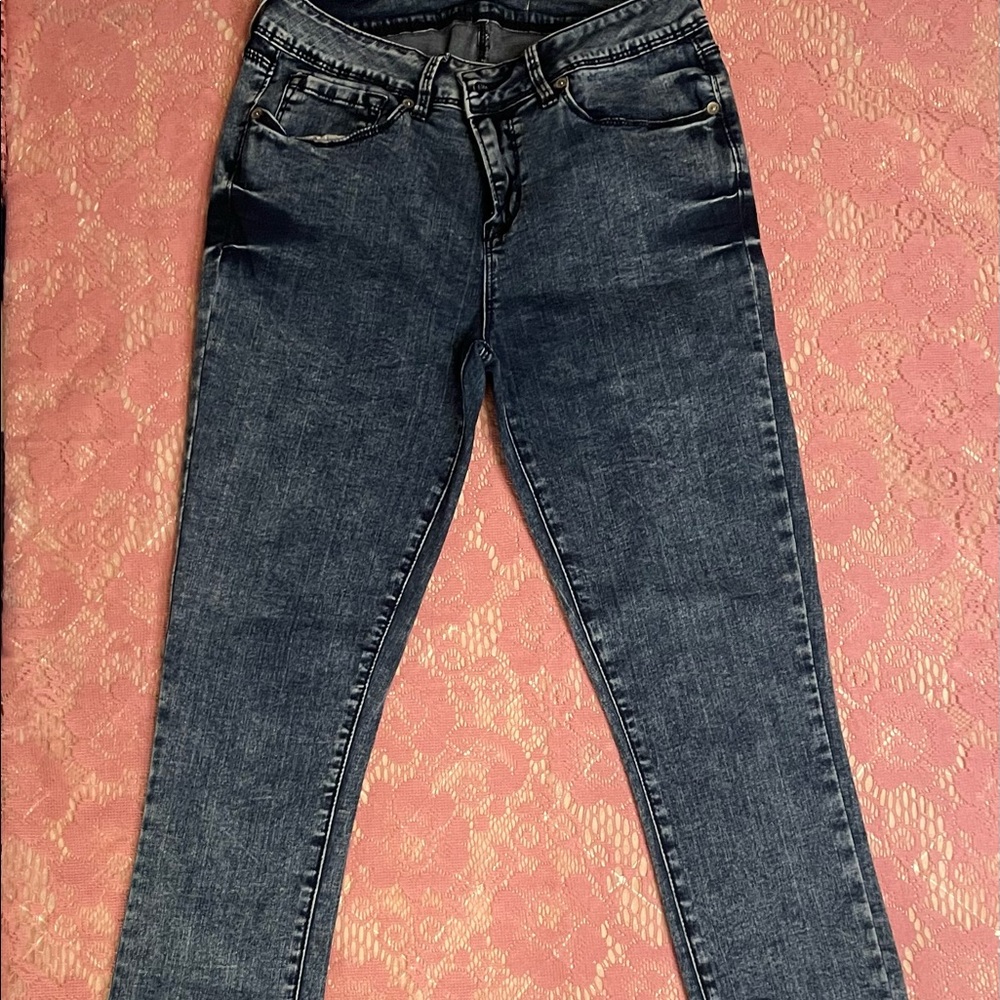 Bullhead Denim Co Jeans -NO TAG- JUST BRAND ON BUTTON, 24” Waist